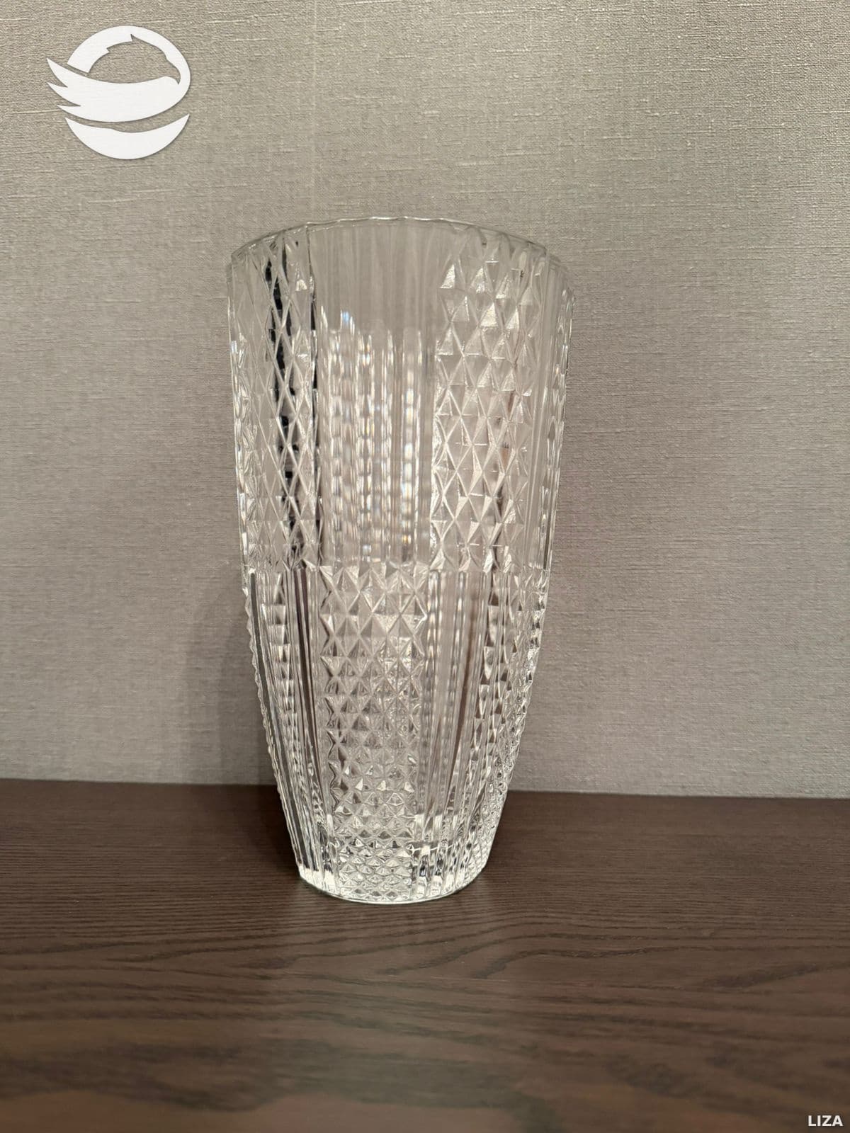 ვაზა ამობურცული გეომეტრიული ნიმუშით, ბროლი, ბრილიანტის ჭრილით, სსრკ, 1960-1990 წწ